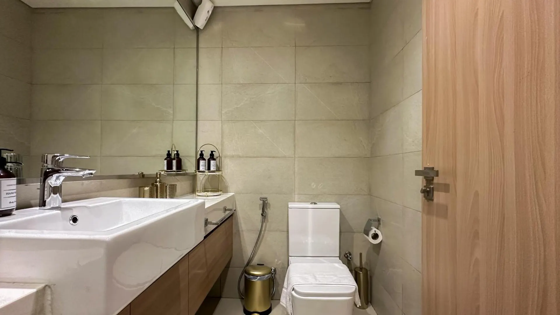Royalton - Serene Studio Apt In The Heart Of Meydan District Dubai Apartment